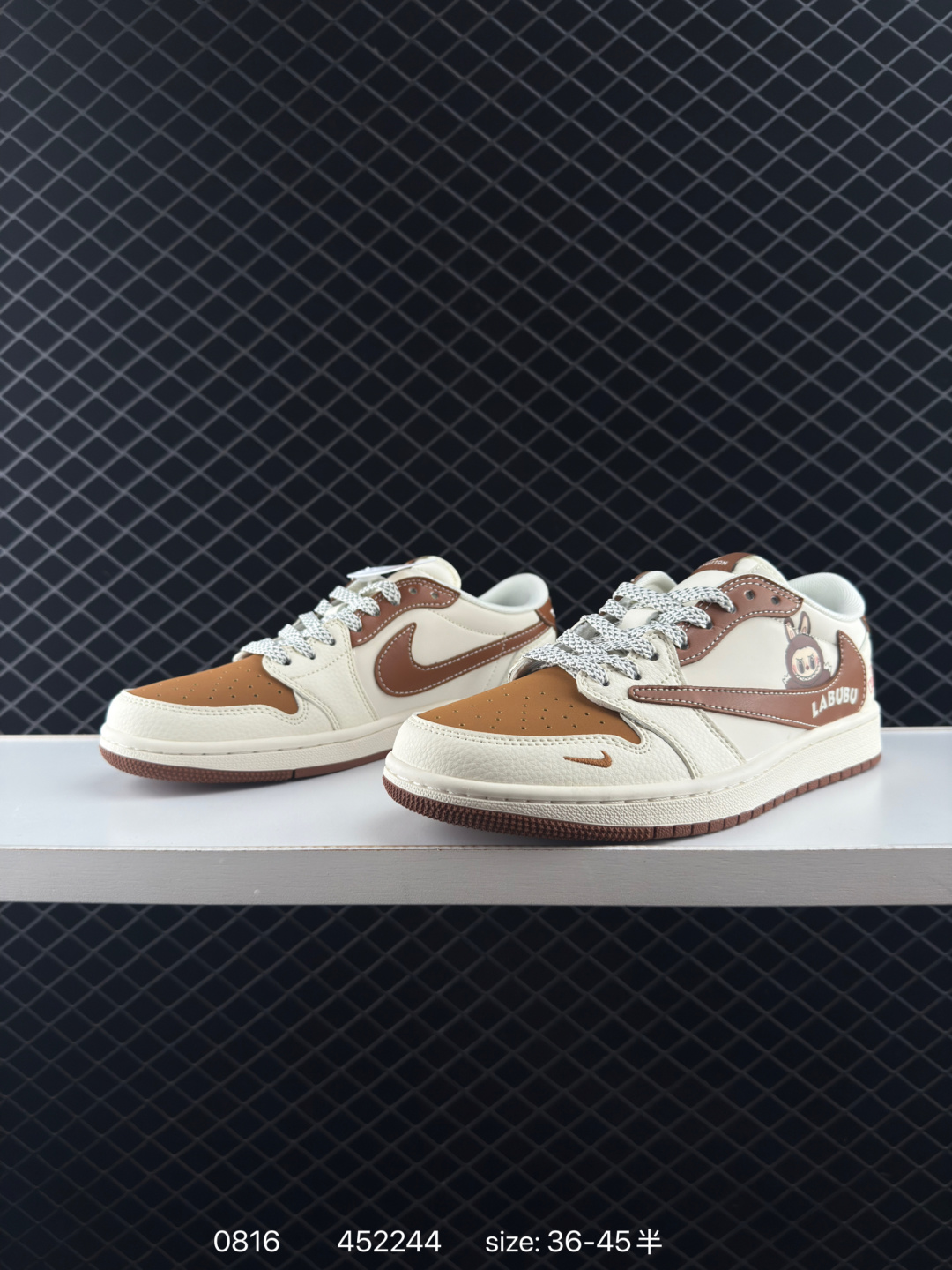 Travis Scott x Air Jordan 1 ” Reverse Mocha “